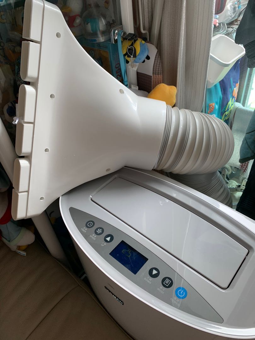 移動冷氣機空調門縫排氣喉適合所有15Cm 氣喉, 家庭電器, 冷氣機及暖風機- Carousell
