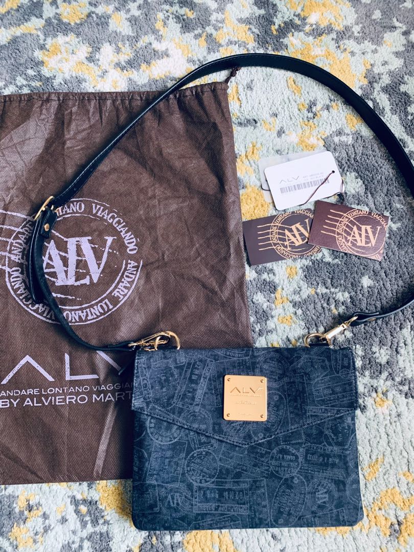 Andare bags clearance