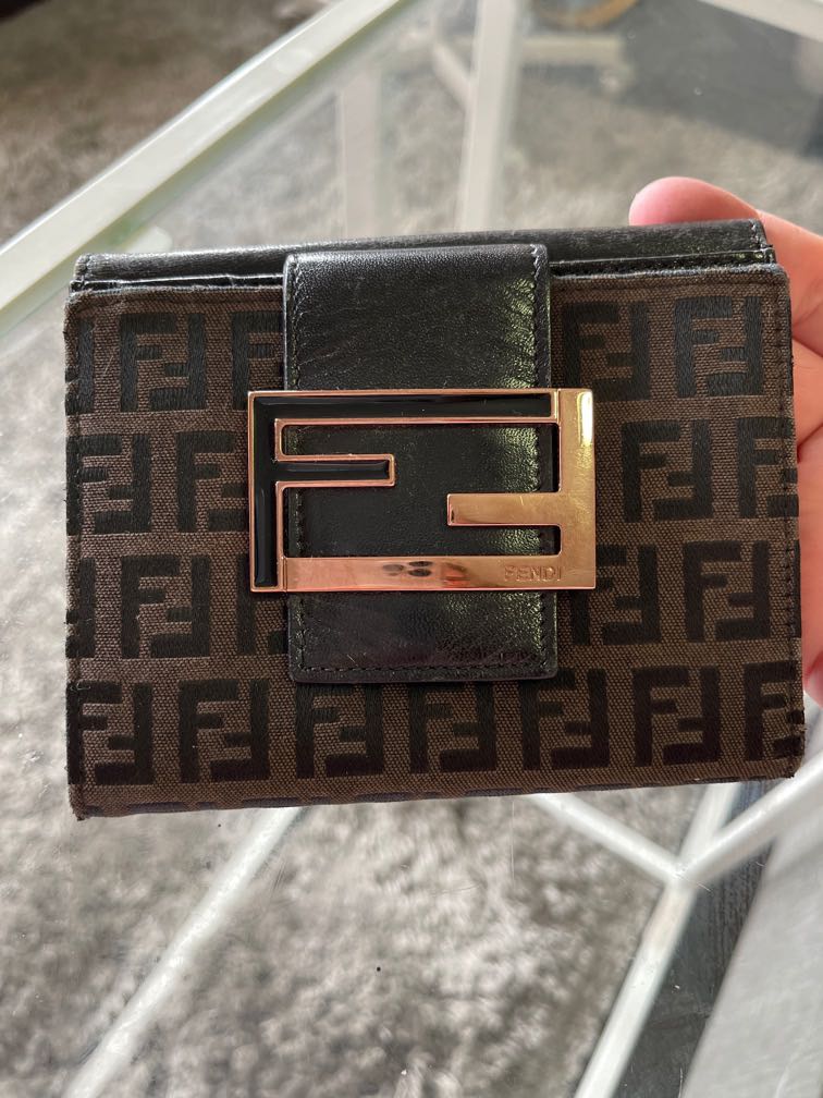 fendi short wallet