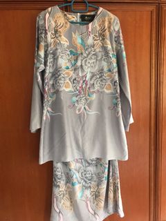 (Category: ) located in . Submitted by prelovedbyizzah_ (Listing ID 1092686445, Image 1). Description: .