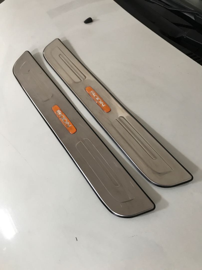 DAIHATSU BOON SIDE DOOR STEP, Auto Accessories on Carousell
