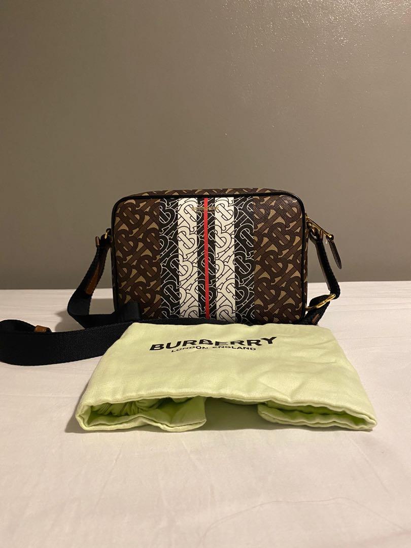 Burberry monogram hot sale camera bag
