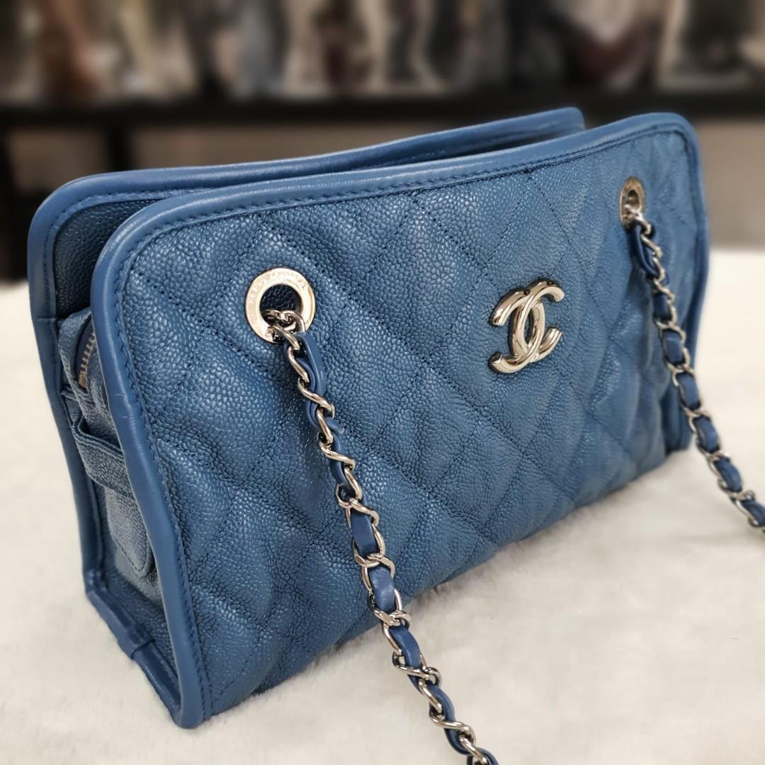 Chanel, a 'French Riviera Flap bag' shoulder bag, 2014. - Bukowskis