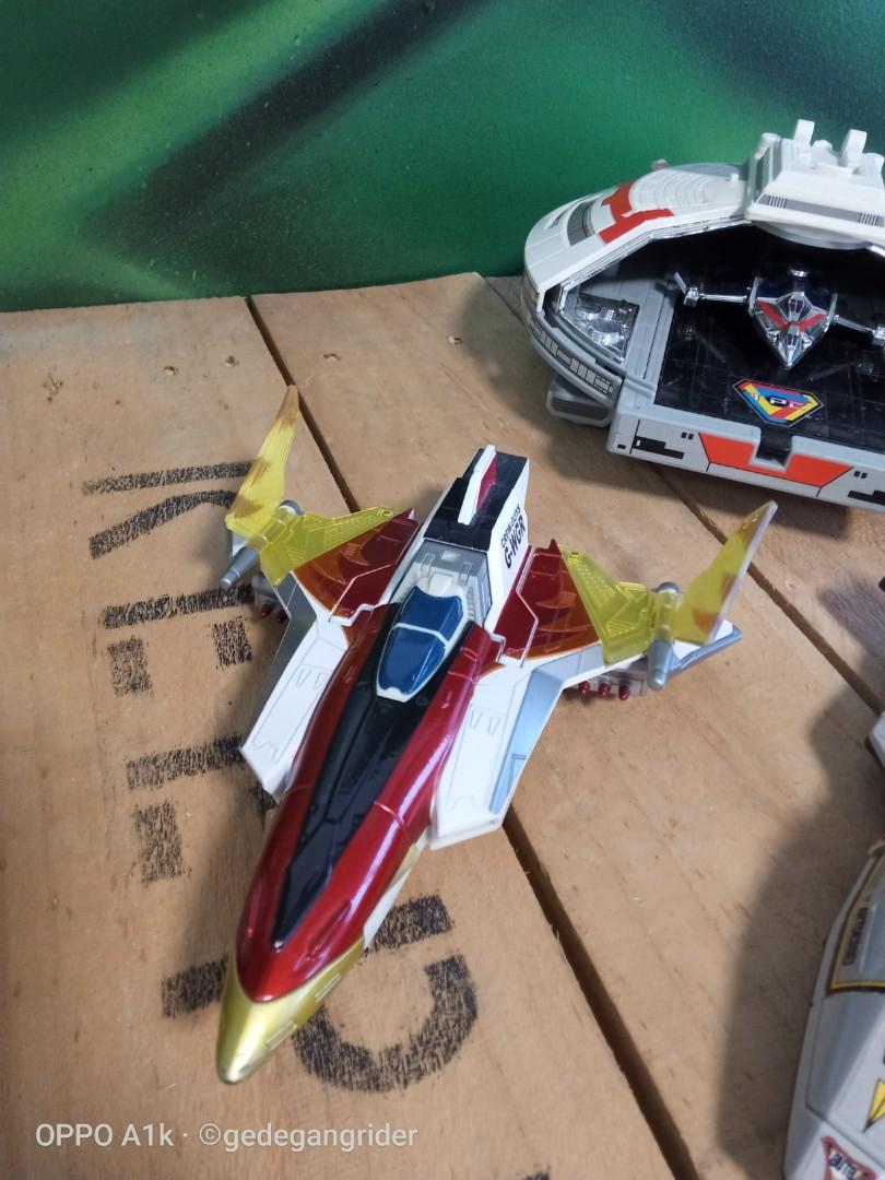 DIECAST ULTRAMAN JET BASED COMMAND GUTS TPC ULTRAMAN JET FIGHTER, Toys ...