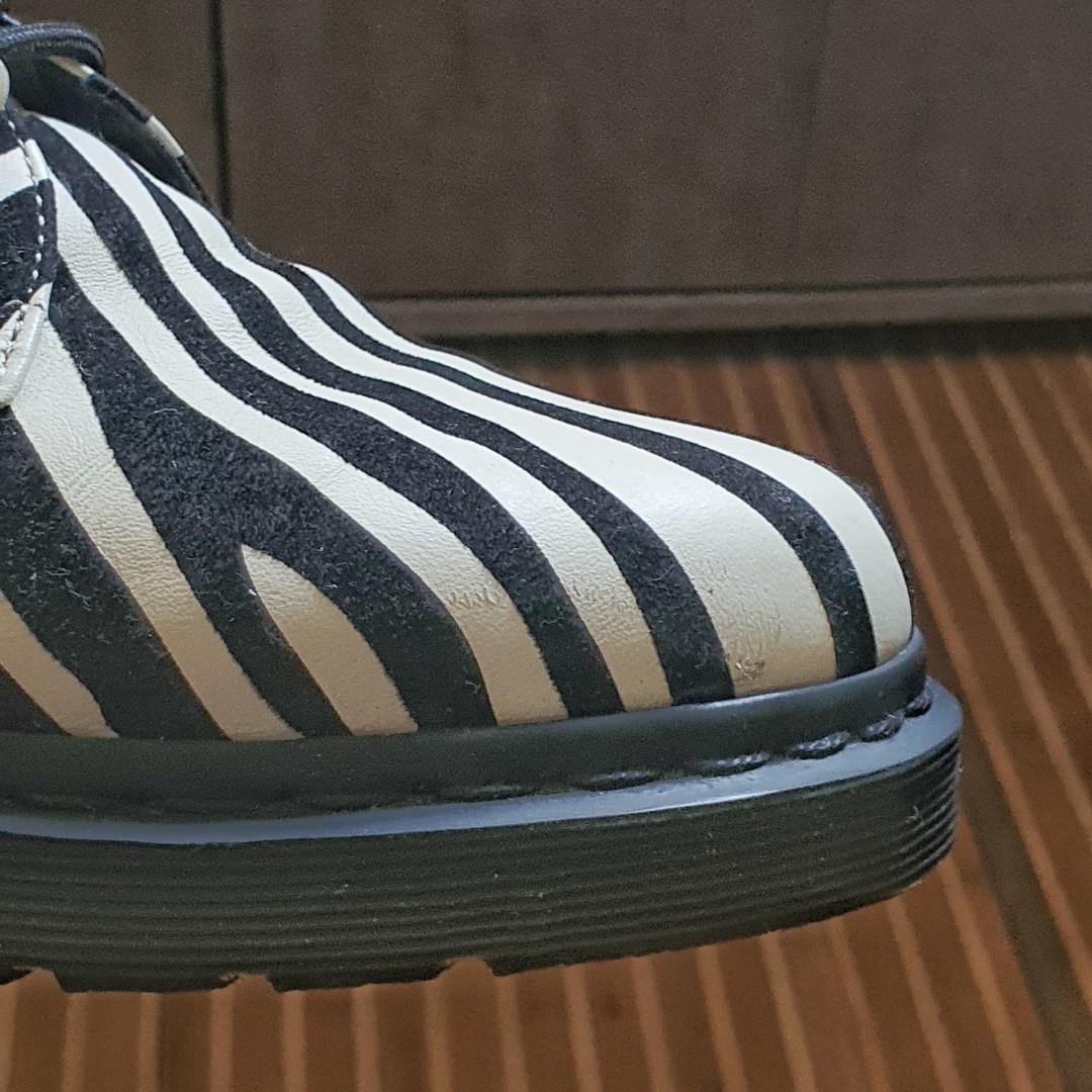 Ramsey zebra shop