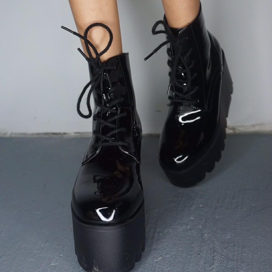 Forever 21 platform boots top