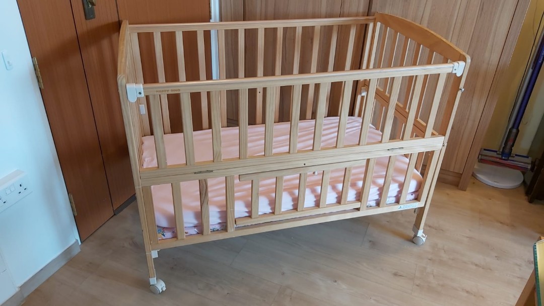 Free Happy Dino Baby Crib with mattress Babies Kids Baby