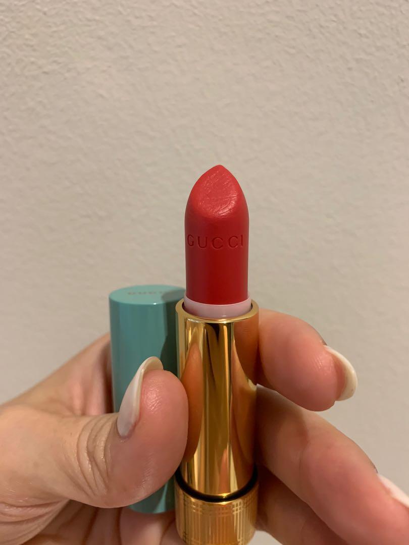 gucci lip balm rene pink