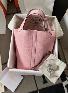 （分類：）位於 。 由 loklamc 提交（商品編號 1092745222，圖片 1）。簡介： 。
