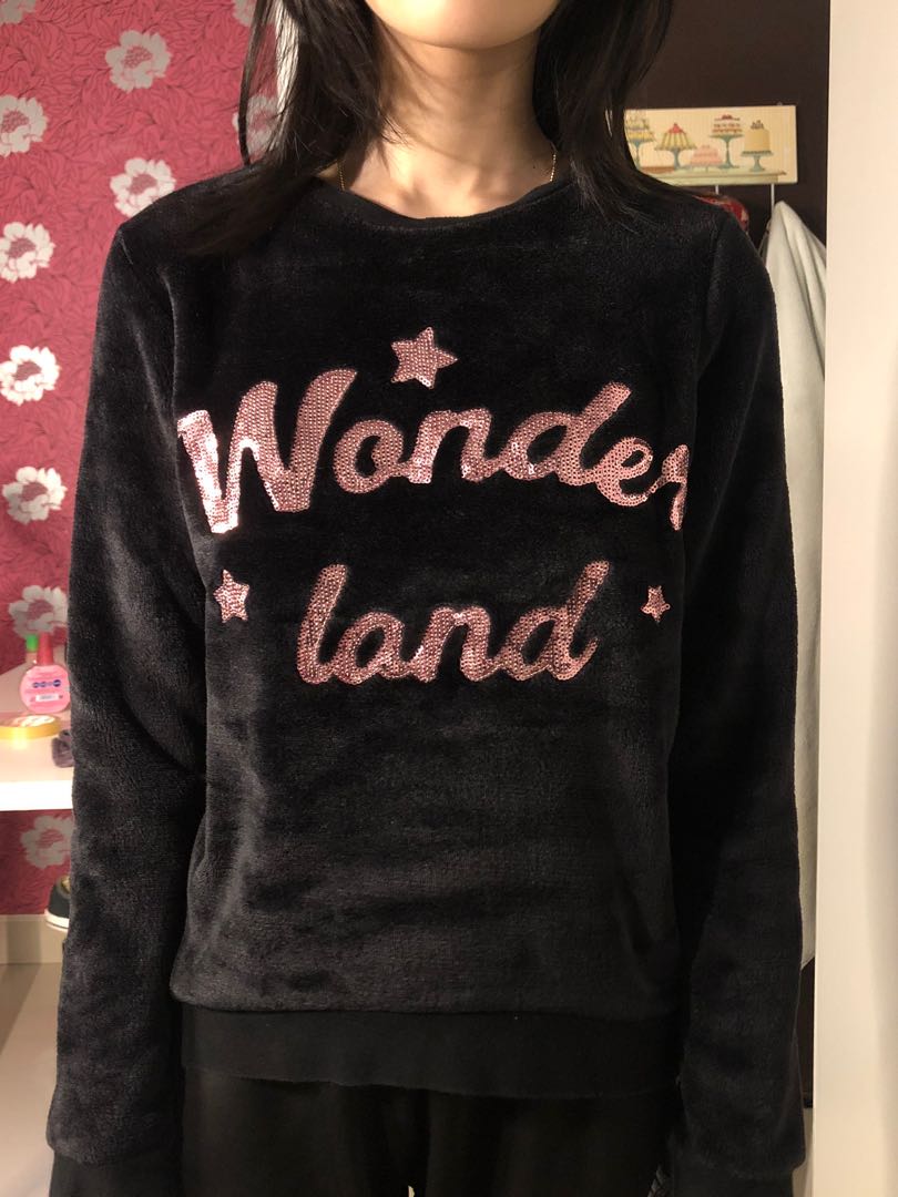 h&m alice in wonderland sweatshirt