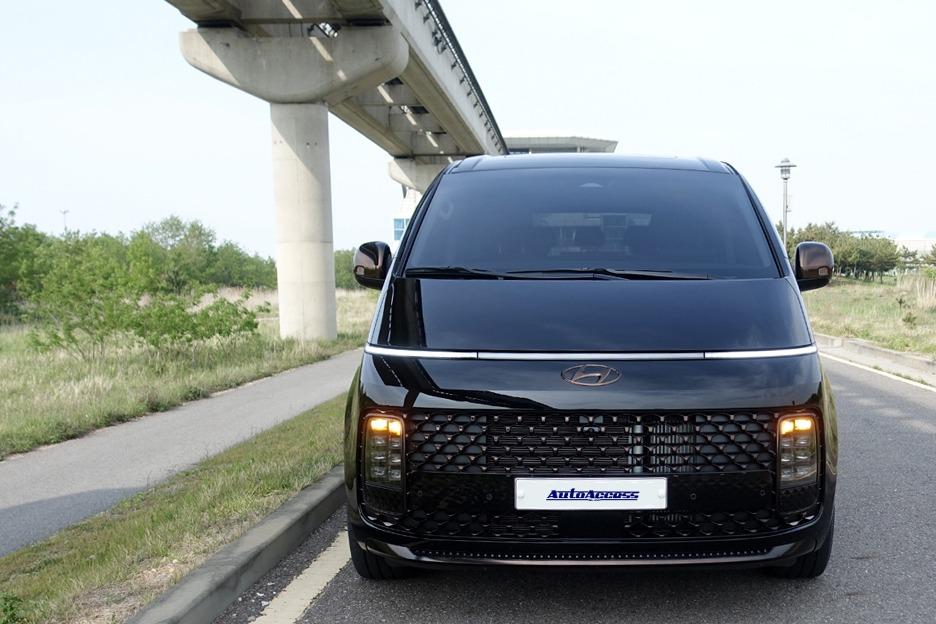 Hyundai staria lounge 2021