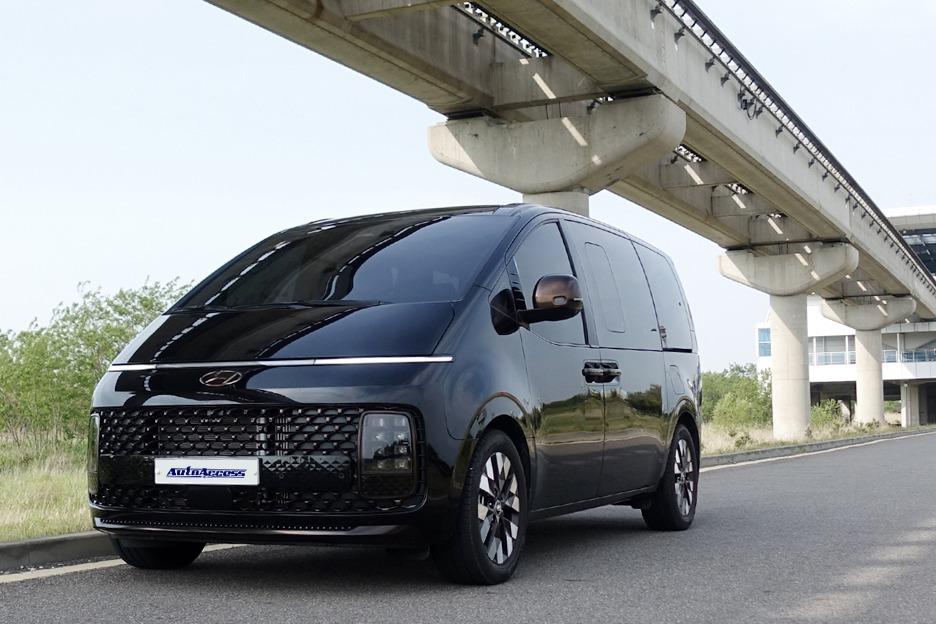 Hyundai staria тест драйв