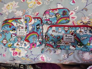 (Category: ) located in . Submitted by snowfy22 (Listing ID 1092639247, Image 1). Description: .