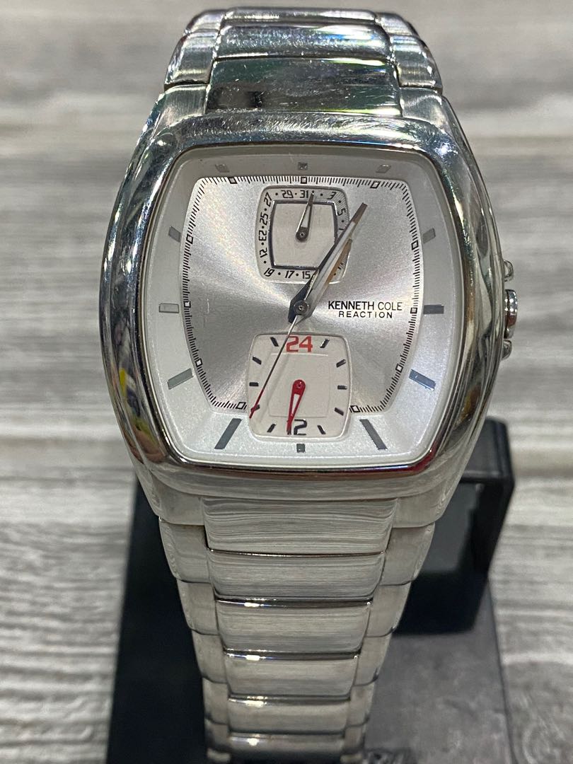 Kenneth Cole Rectangular Watch C275 05 kc1346 Silver Oyster Dial