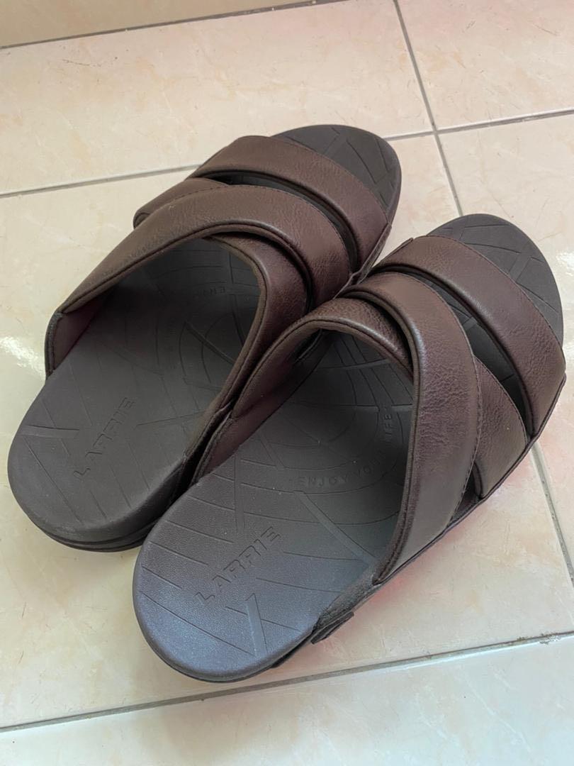 Larrie sandal Men s Fashion Footwear Flipflops and Slides on