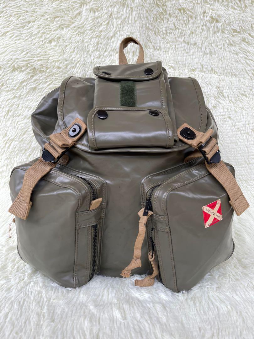 Luggage cheap label backpack