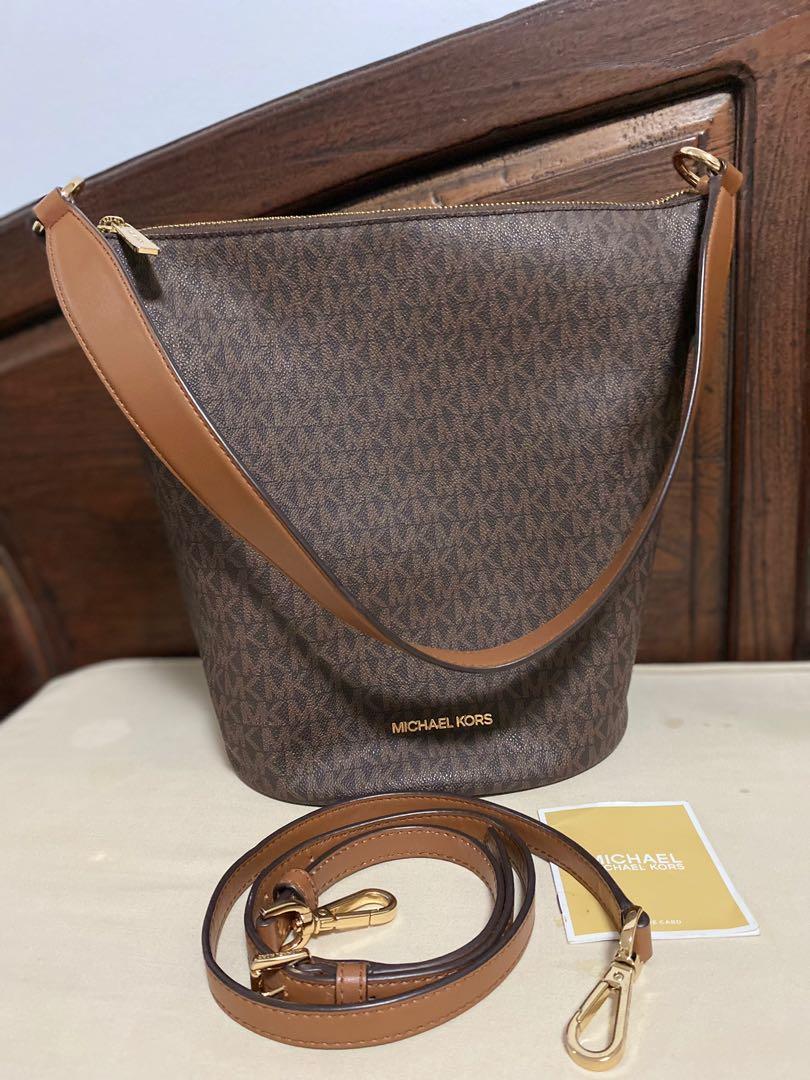 Michael kors brooke bucket hotsell
