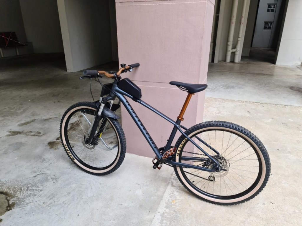specialized pitch sport 27 5 2020 m frame sports equipment bicycles parts bicycles on carousell