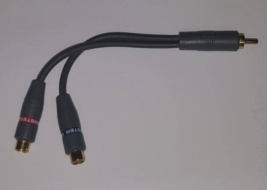 Monster Cable Rca Splitter ( 1 Male To 