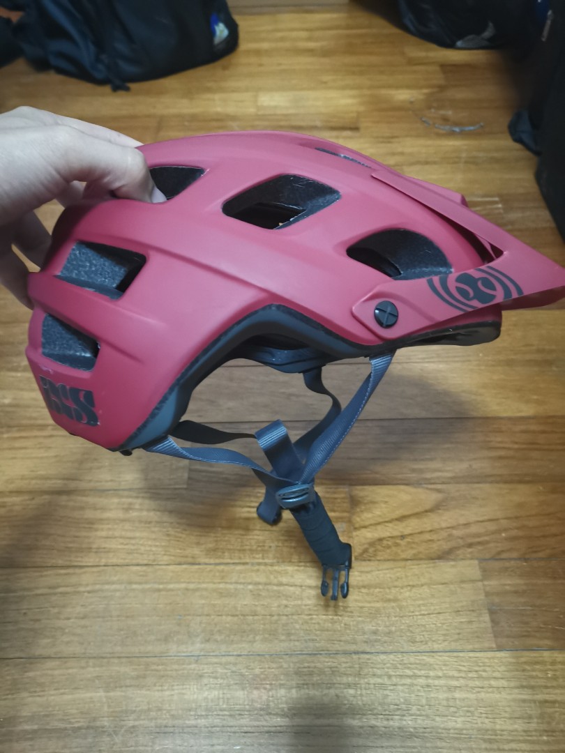Mtb helmet, Sports Equipment, Bicycles & Parts, Bicycles on Carousell