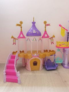 (Category: ) located in . Submitted by sellingoffthings (Listing ID 1092662991, Image 1). Description: .