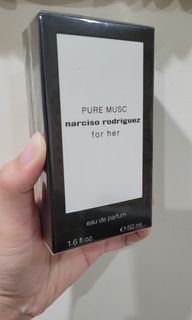 由 perfumers (刊登 ID 1092795728，圖片 1) 提交，位於 的 (類別：)，說明：。