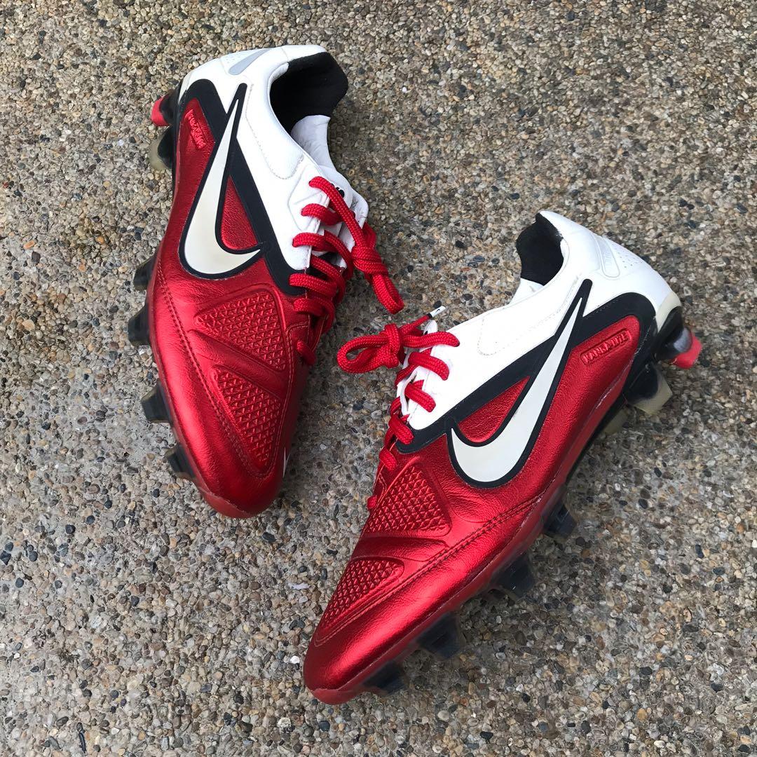 Nike CTR Maestri II FG UK7 Men s Fashion Activewear on Carousell