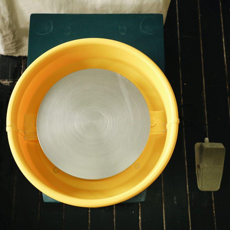 Used Pottery Wheel, Hobbies & Toys, Stationery & Craft, Craft Supplies