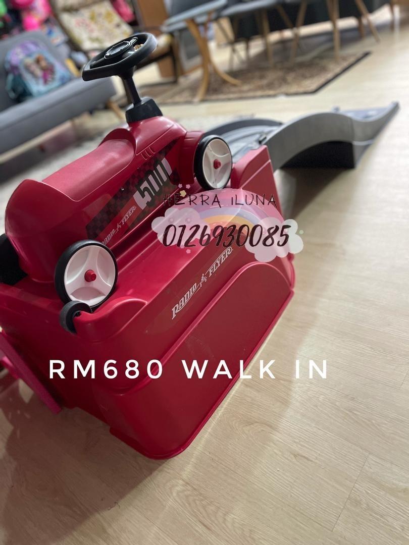 Radio flyer ride on ramp discount