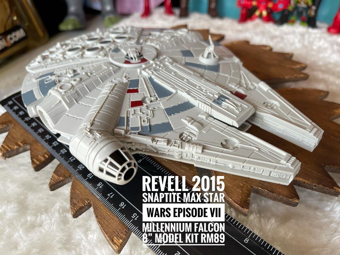 Revell 2015 Snaptite Max star wars episode VII Millennium Falcon 8