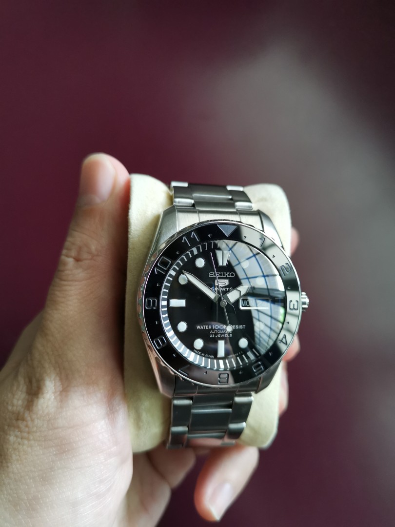 Seiko Sea Urchin (Stealth Mod), Men's Fashion, Watches & Accessories,  Watches on Carousell