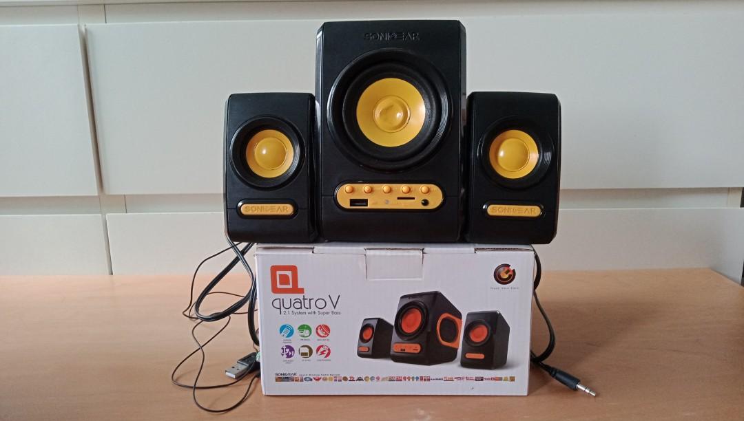 Quatro v 2.1 system with discount super bass