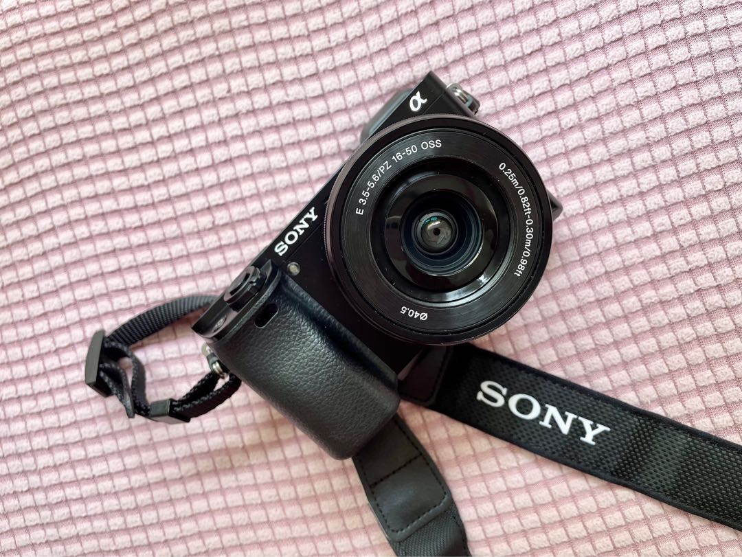 Sony A6000 Interchangeable lens, Photography, Cameras on Carousell