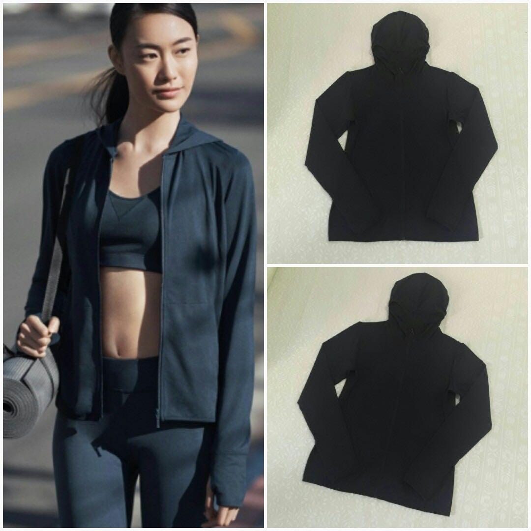 Uniqlo sport coat top