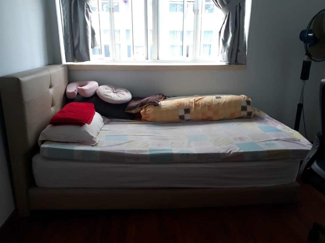 (Category: ) located in . Submitted by janstar (Listing ID 1092633619, Image 1). Description: .