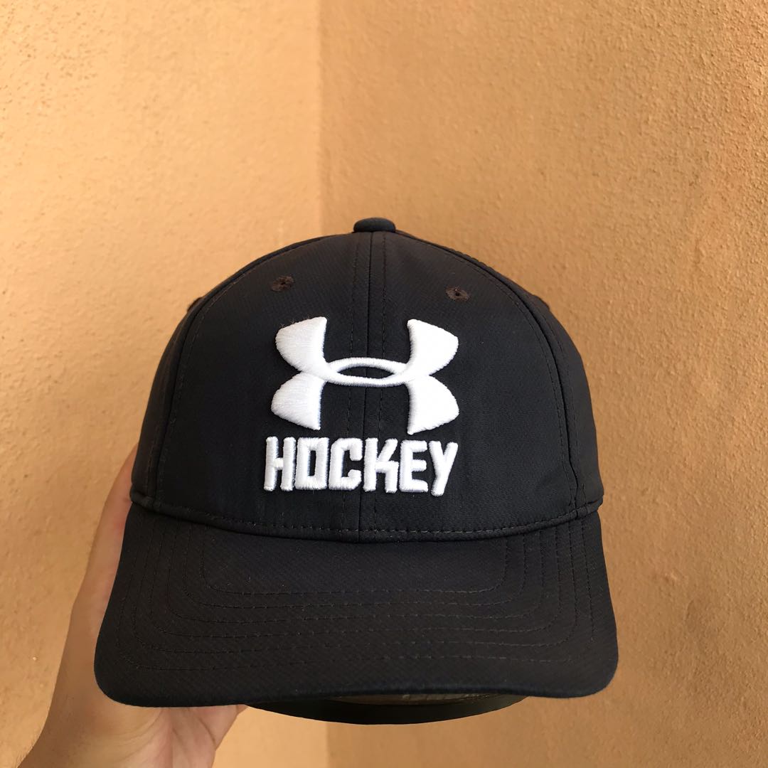 Under armour hockey best sale cap