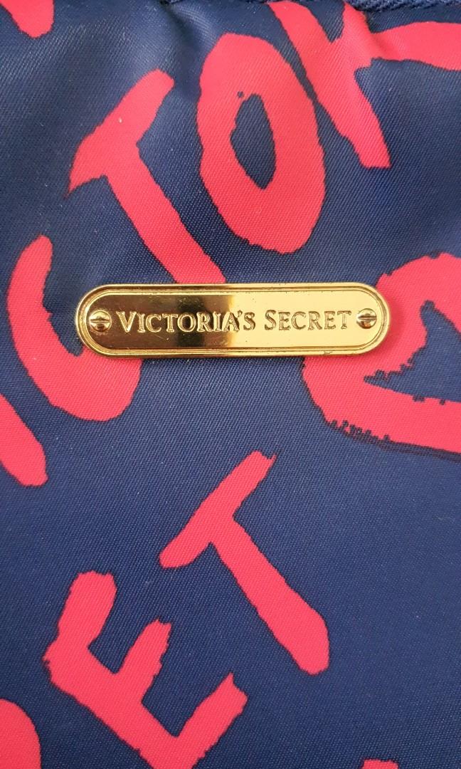 Victoria's secret laptop bag waterproof and new, Women's Fashion, Bags