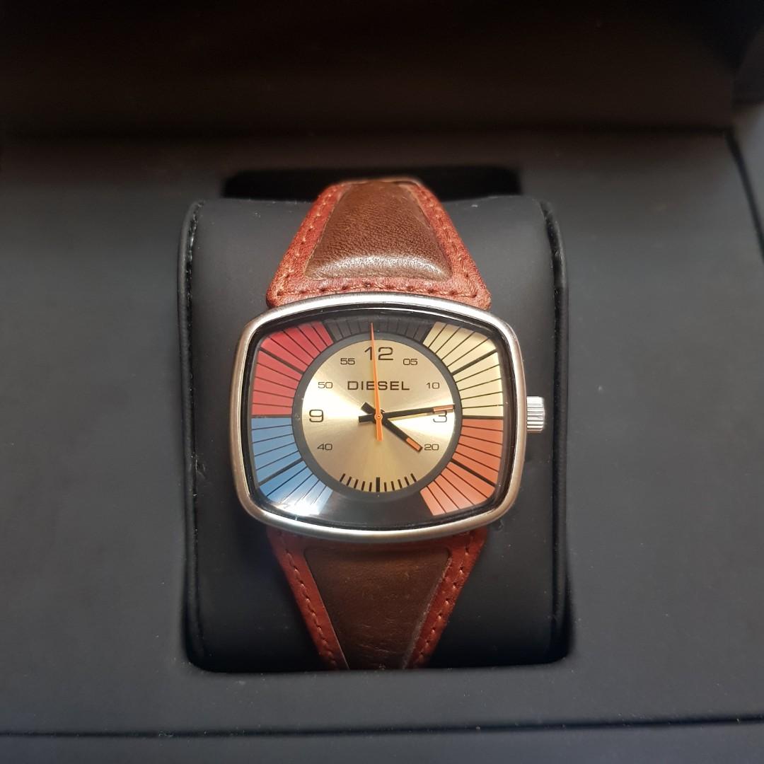 Vintage diesel top watch