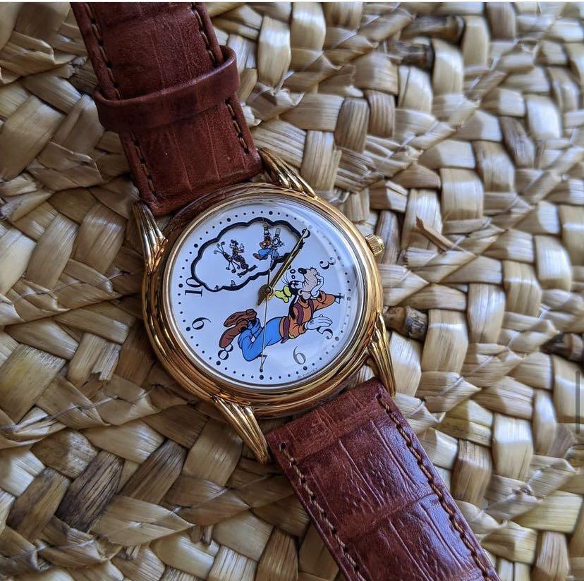 women's goofy watch