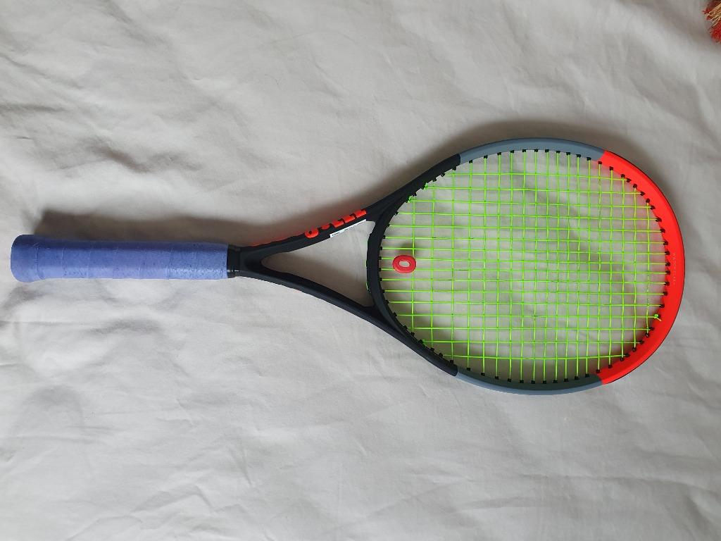Wilson Clash 100 (current model) - Practically new - tennis racket, Sports  Equipment, Sports & Games, Racket & Ball Sports on Carousell