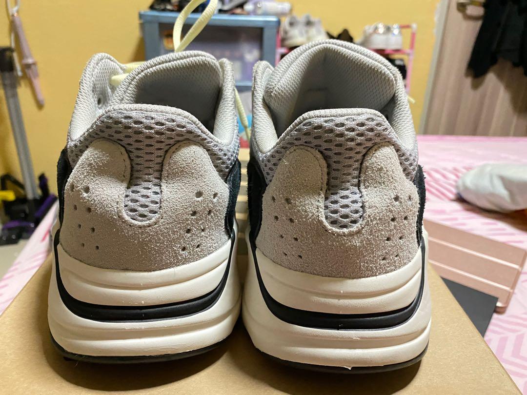 Yeezy 700 wave runner 2018