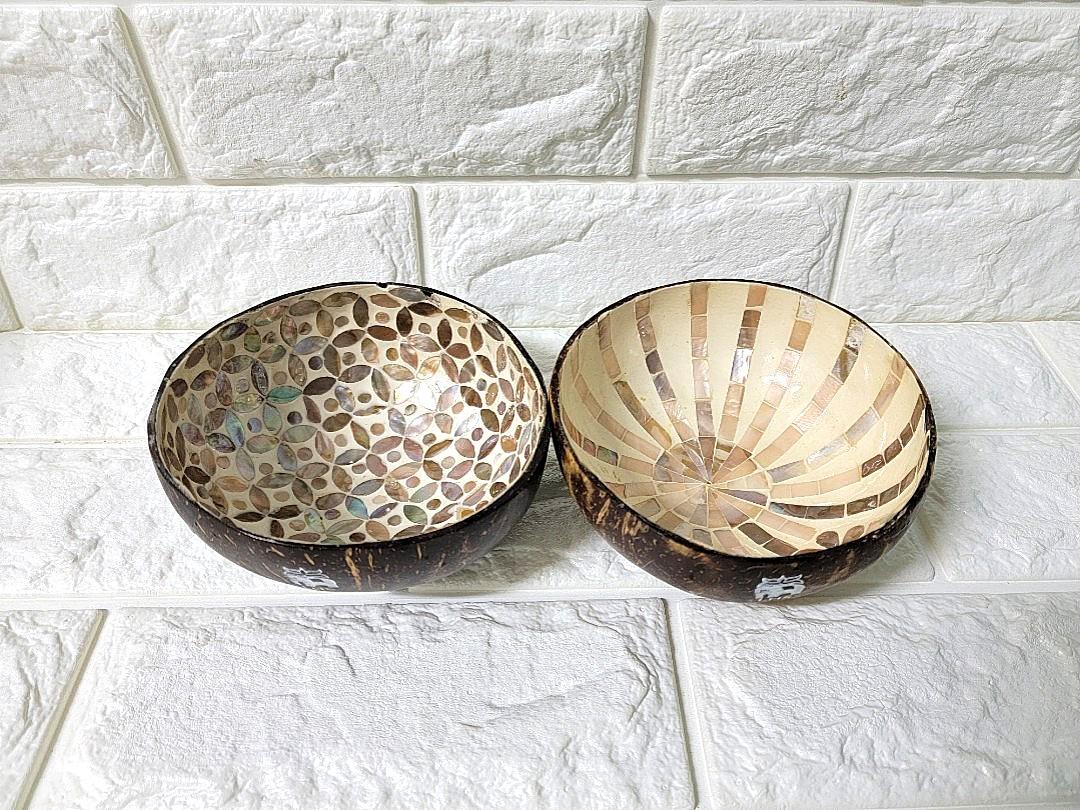 is there malicious expiration 2 Decorative Coconut Bowls 椰子碗(made from real coconut shells decorated with  real sea shells), 興趣及遊戲, 手作＆自家設計, 工藝用品及工具- Carousell