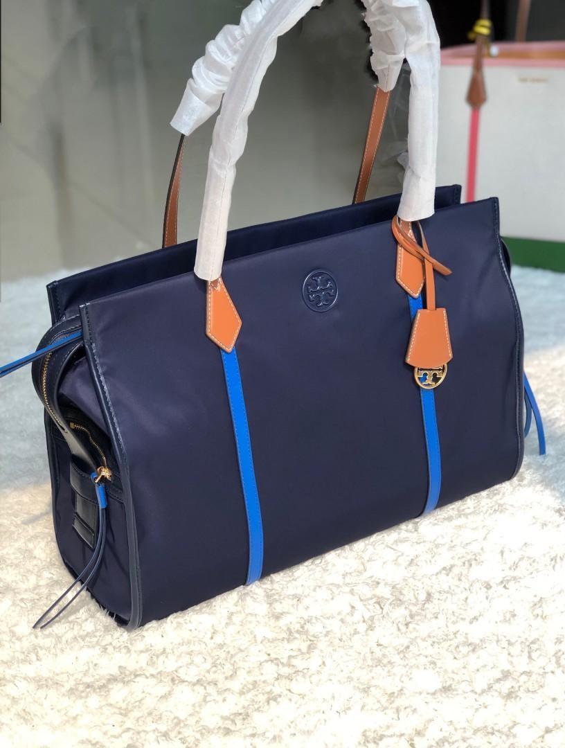 Tory burch perry nylon weekender deals