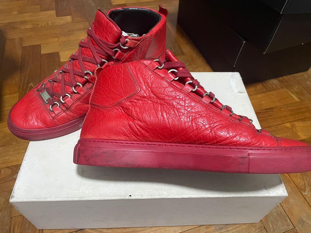 Balenciaga arena