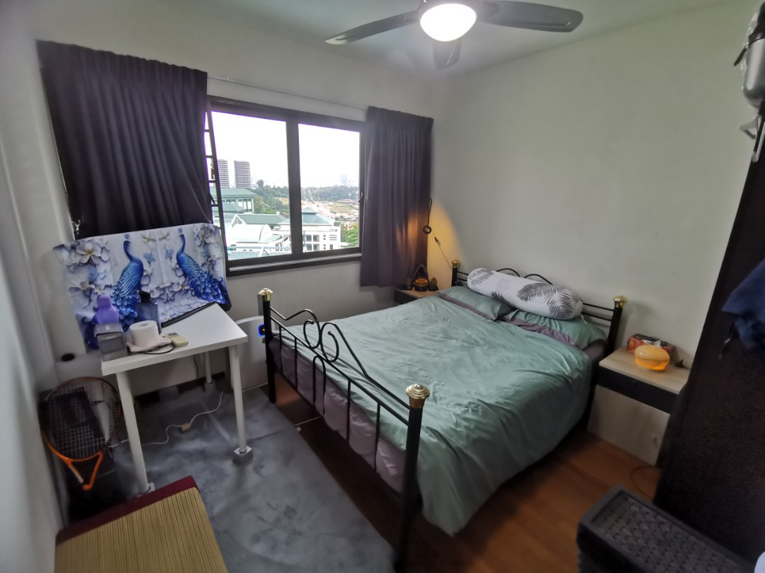 (Category: ) located in . Submitted by aaron89 (Listing ID 1092869813, Image 1). Description: .