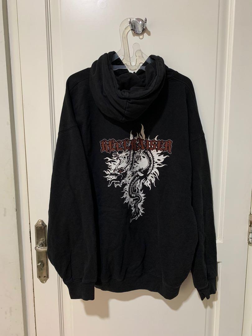 brandy melville authentic christy hellraiser hoodie Fesyen Wanita Pakaian Wanita Atasan di Carousell