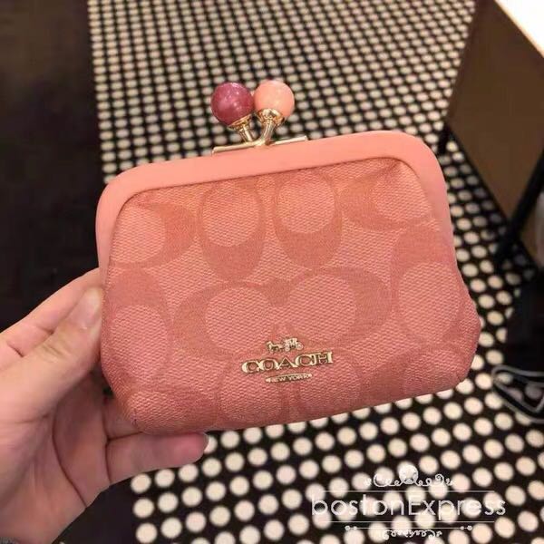Coach kisslock Wallet coin pouch 1708, Luxury, Bags & Wallets on Carousell