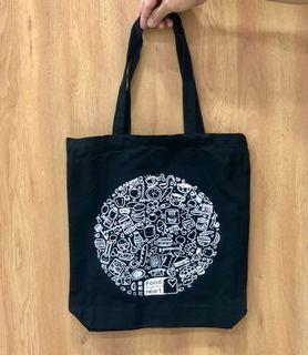 Food from the Heart Canvas Tote Bag (Black)