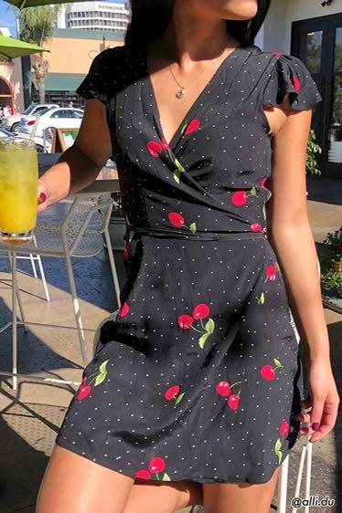Forever 21 deals cherry wrap dress