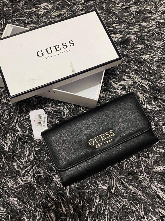 Guess trifold women's wallet hotsell